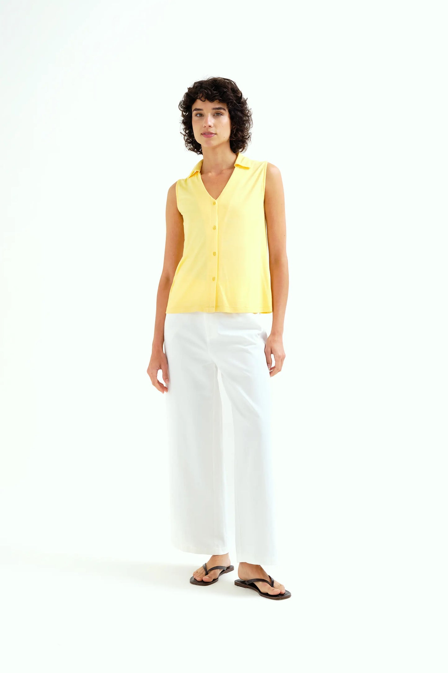 camicia gialla di base