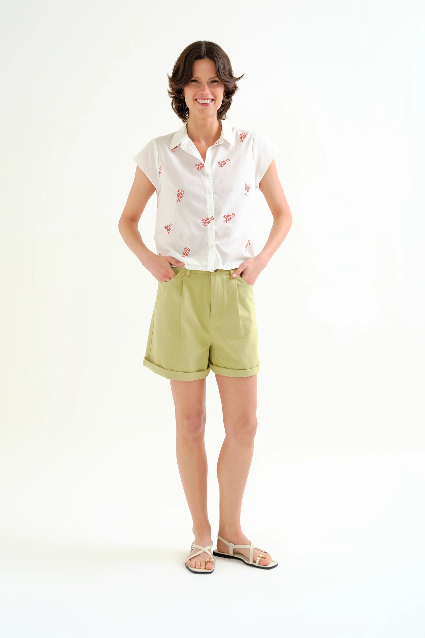 Camisa con bordado de Langosta roja