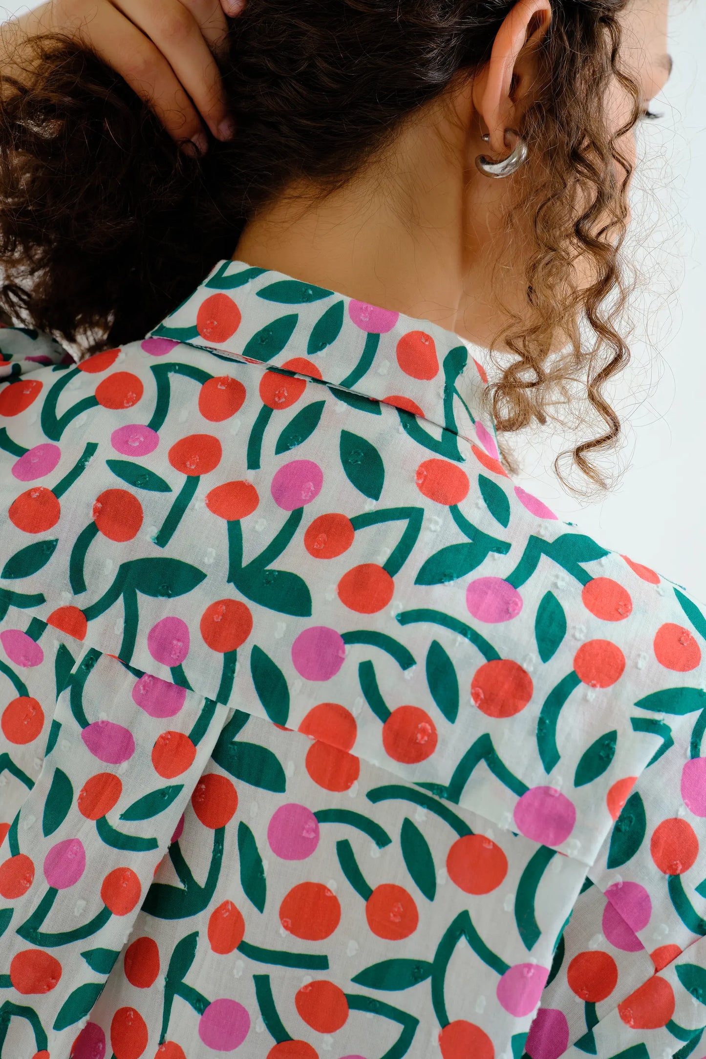 Camisa playera con estampado Guinda