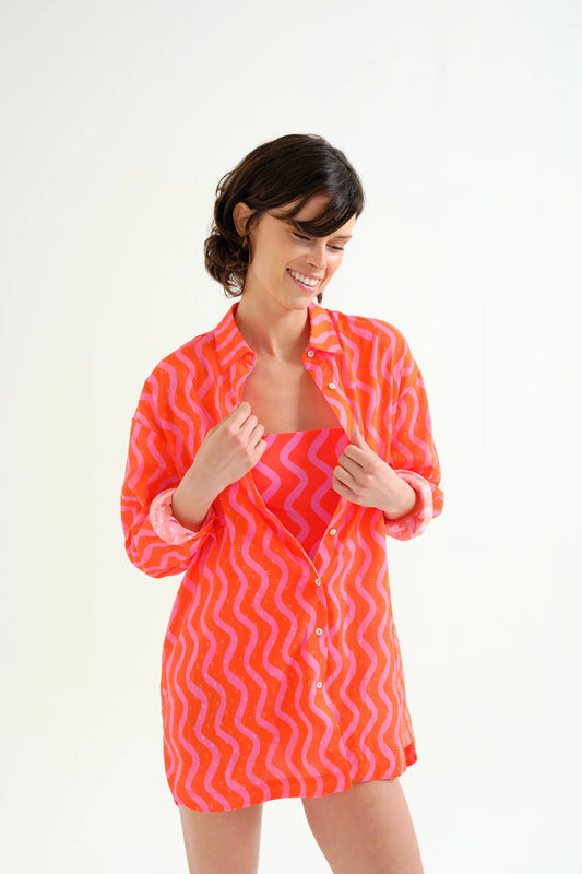 Camisa playera con estampado Wave Red & Pink