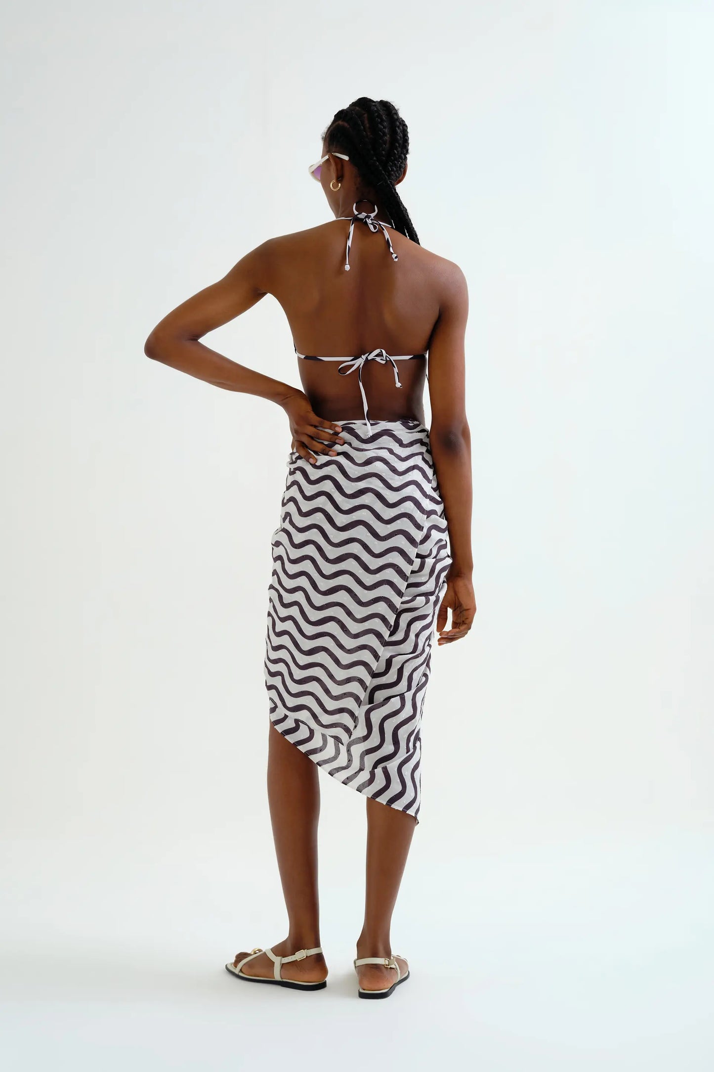 Pareo con estampado Wave Black & White