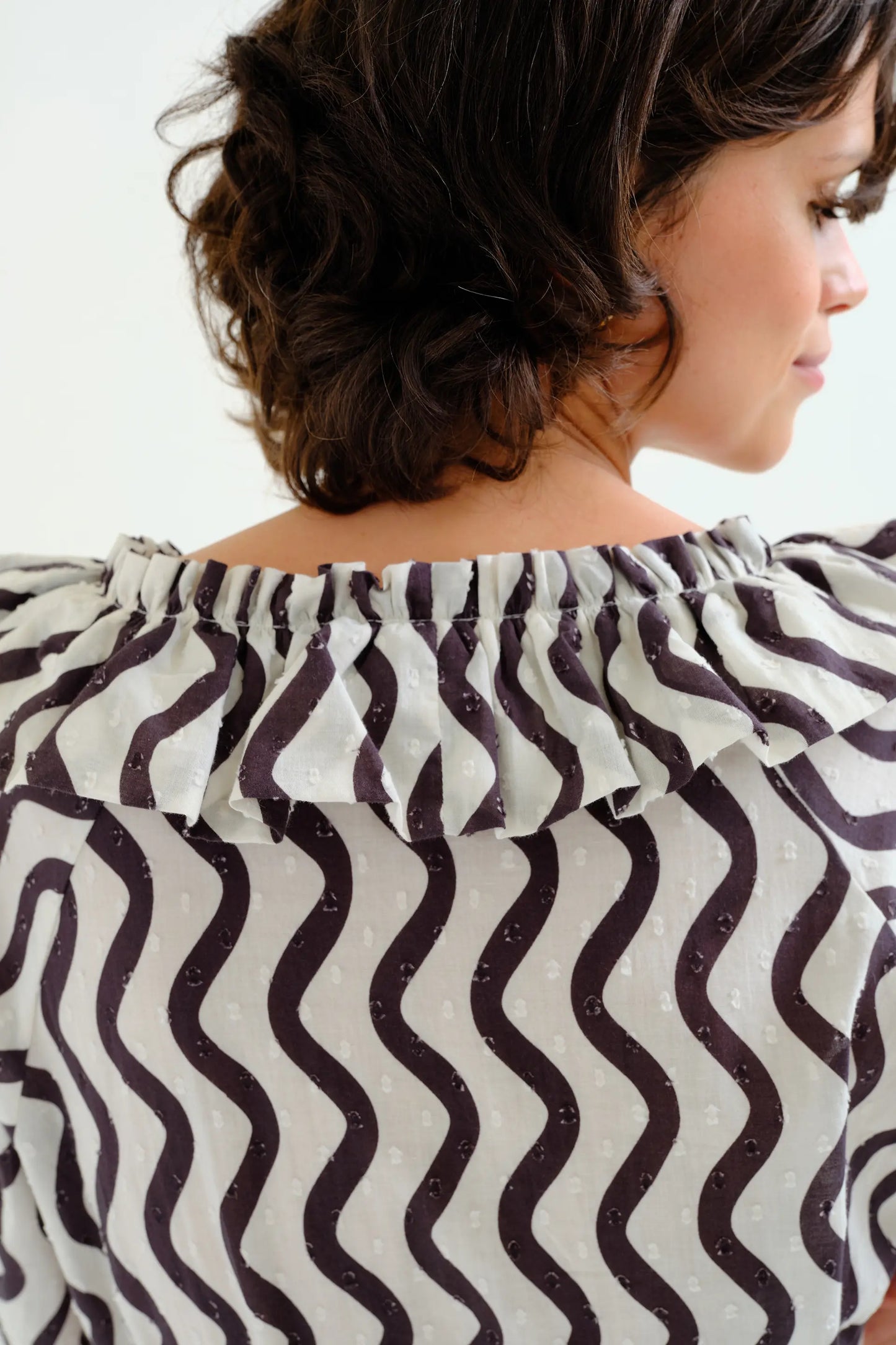 Black &amp; White Wave Print Beach Top with Ruffles