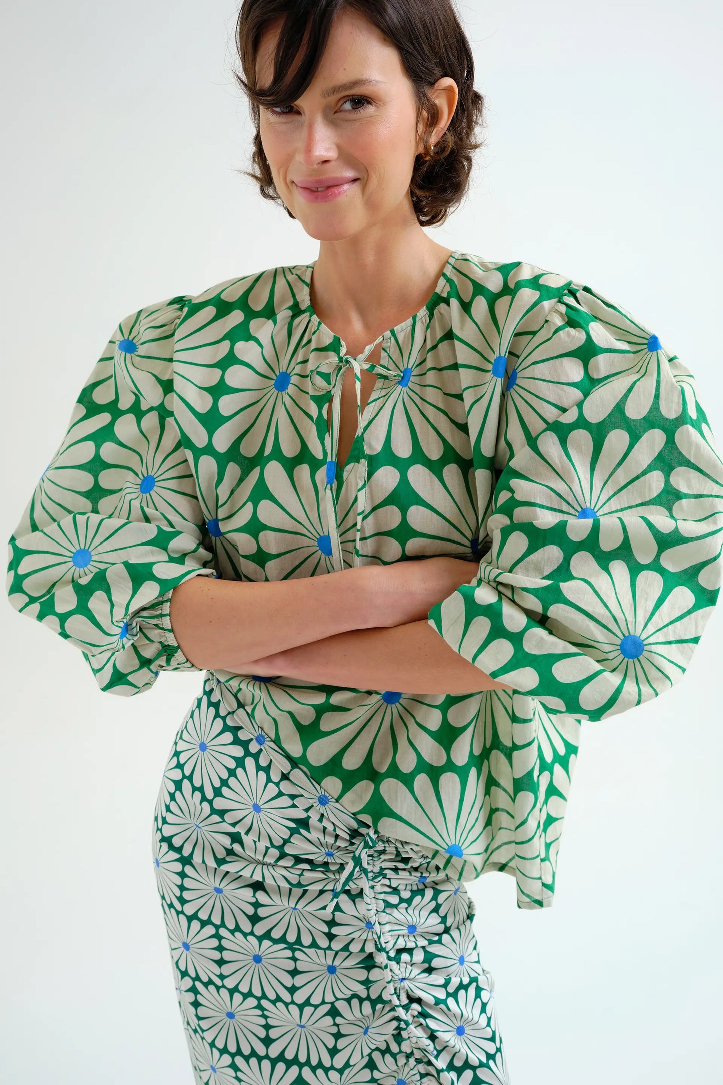 Top da spiaggia con stampa Olive Flower Green