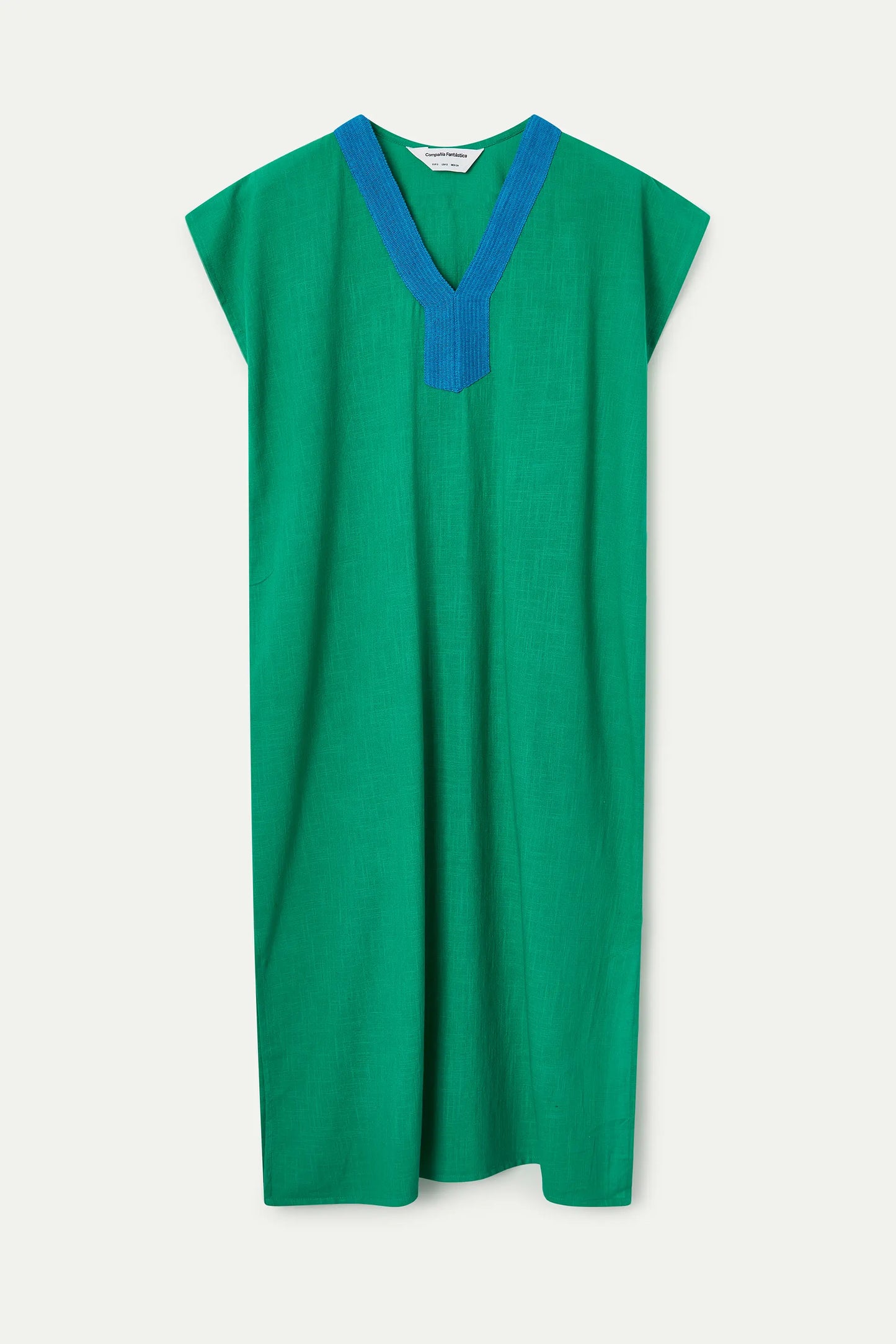 Long green kaftan with blue neckline