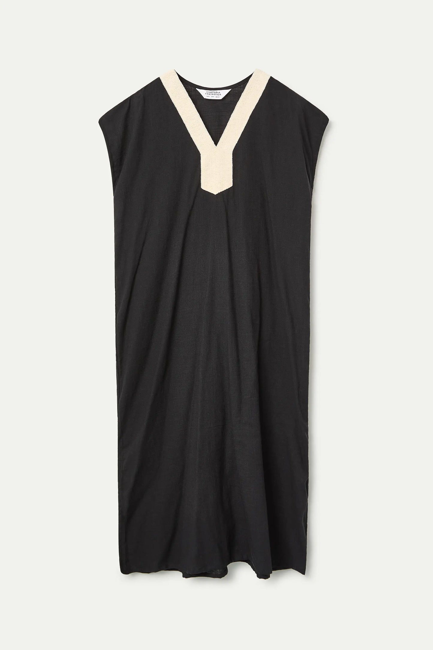 Long black kaftan with white neckline