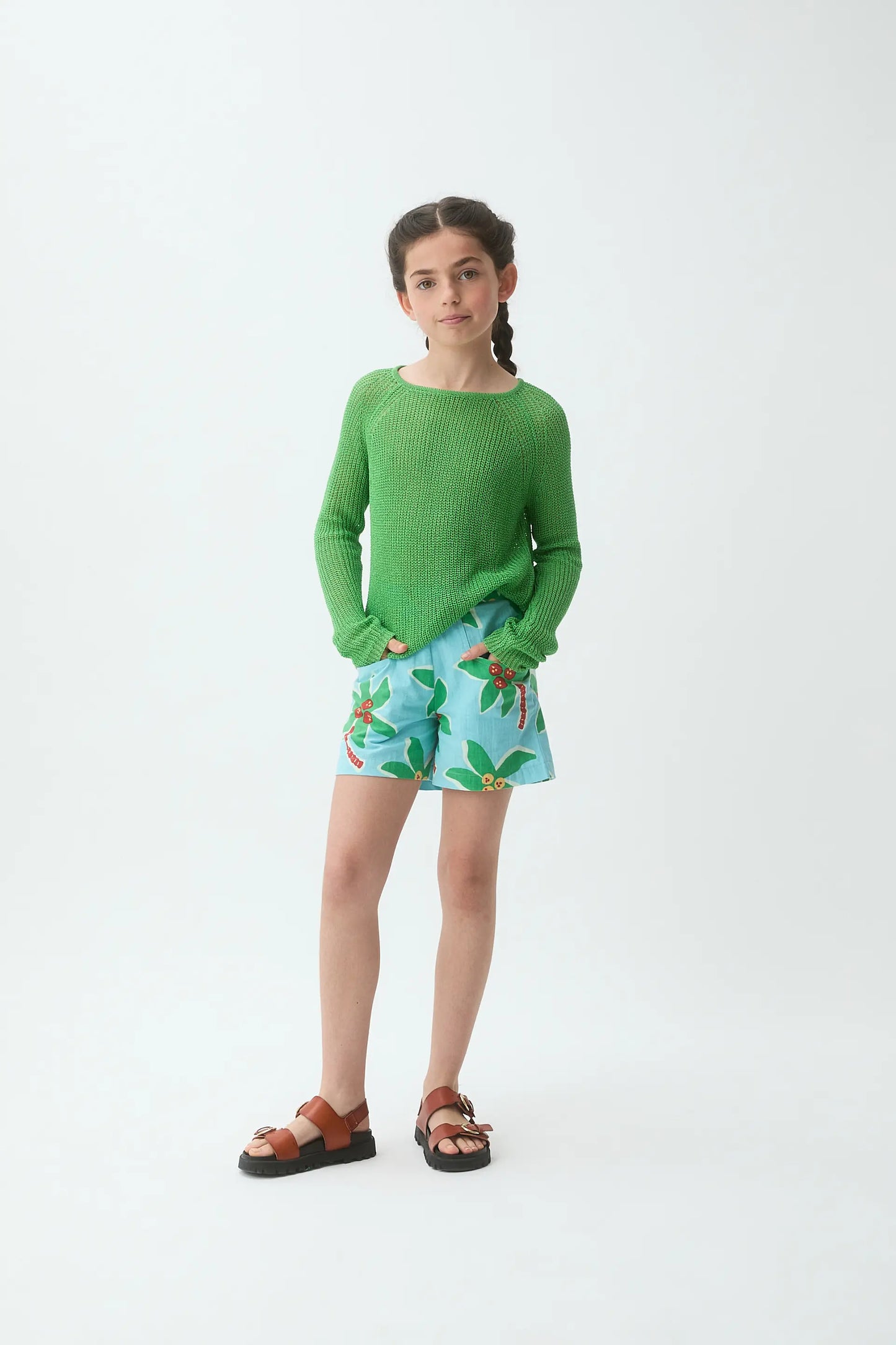 Maglione verde a maniche lunghe da bambina