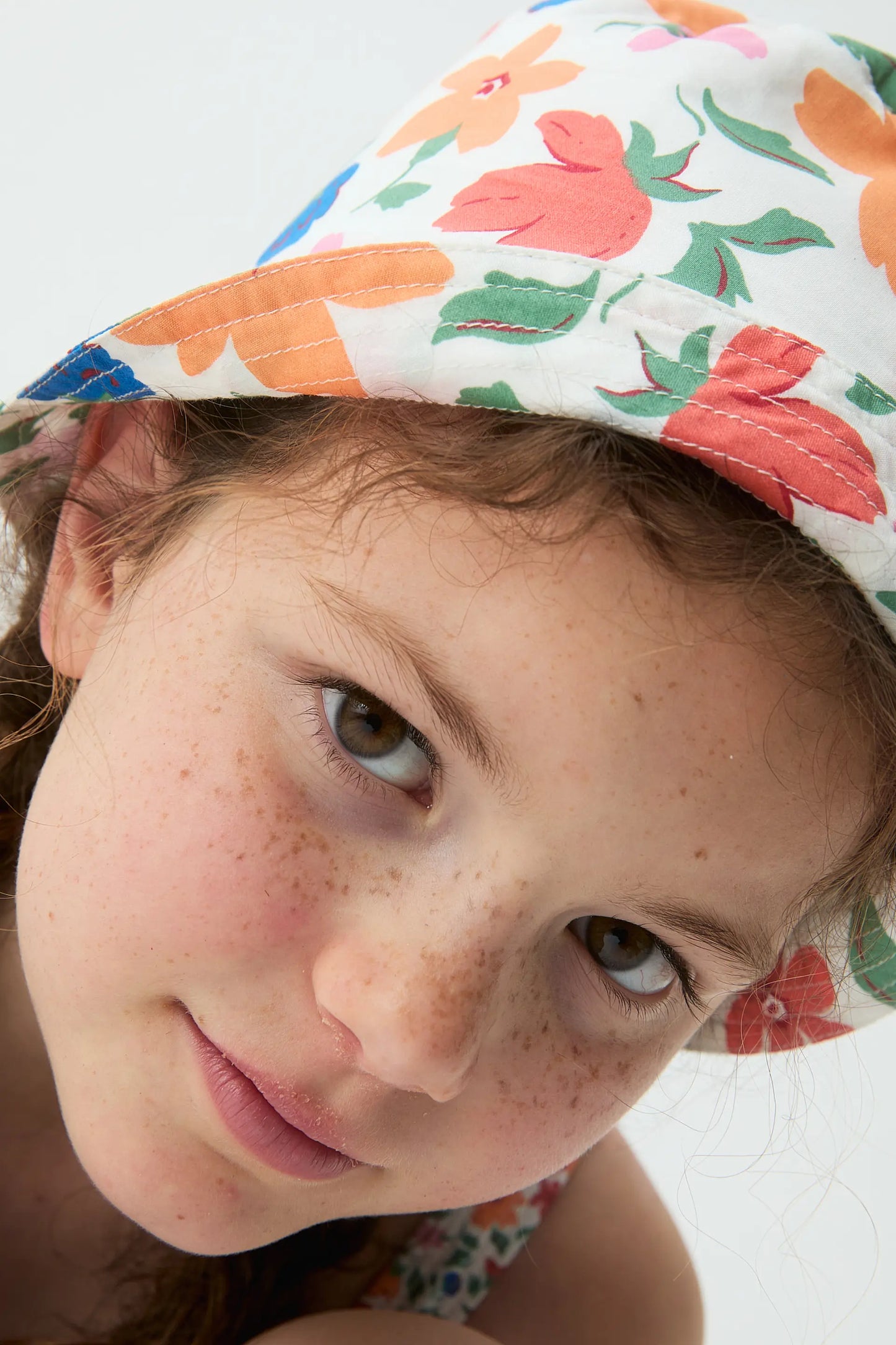 Cappello da bambina con stampa Lily Big