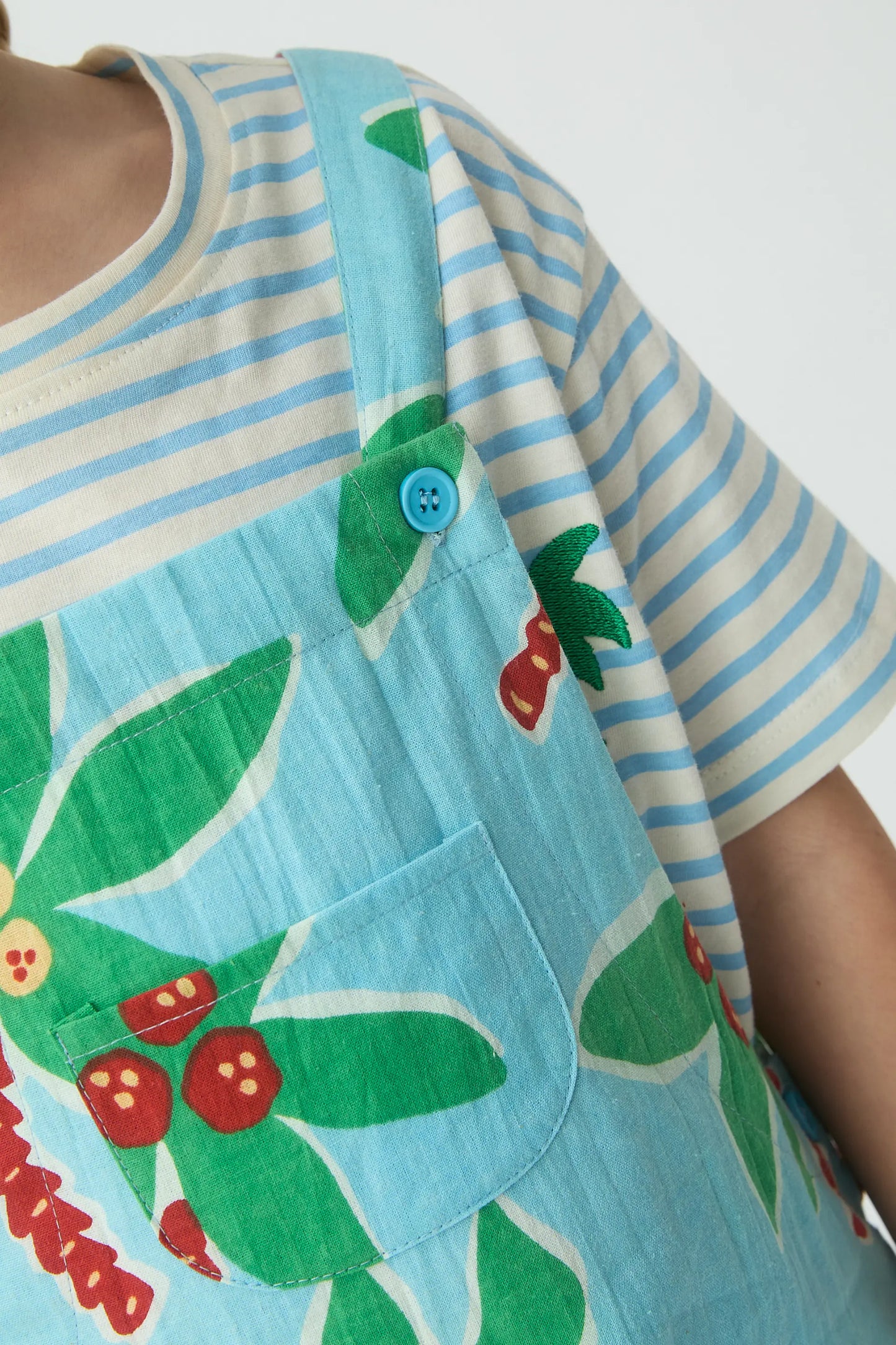 Girl's dungarees, 100% cotton, with coconut print, Small