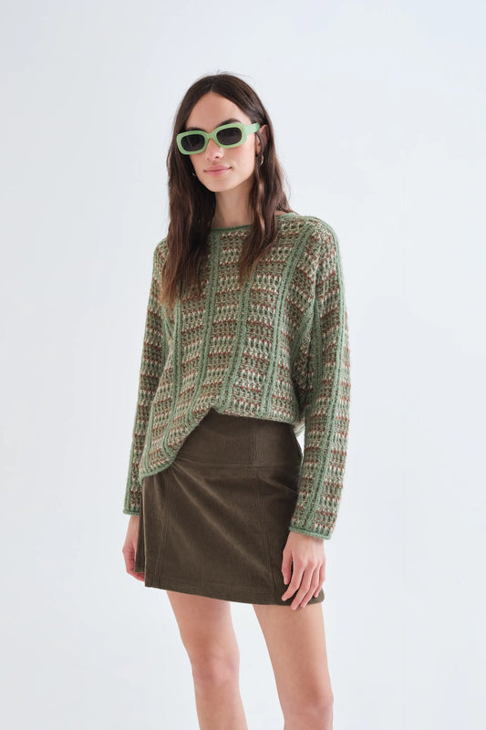 Jersey punto verde con detalles bordados