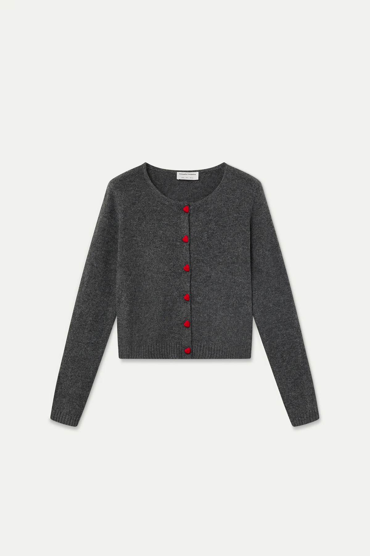 Cárdigan gris oscuro con botones de corazón rojo