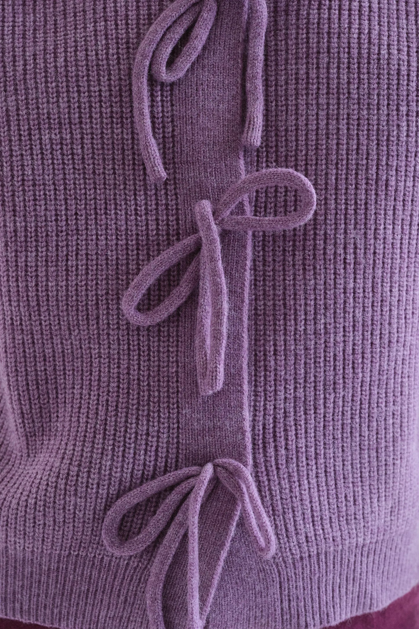 Cárdigan punto con lazos morado
