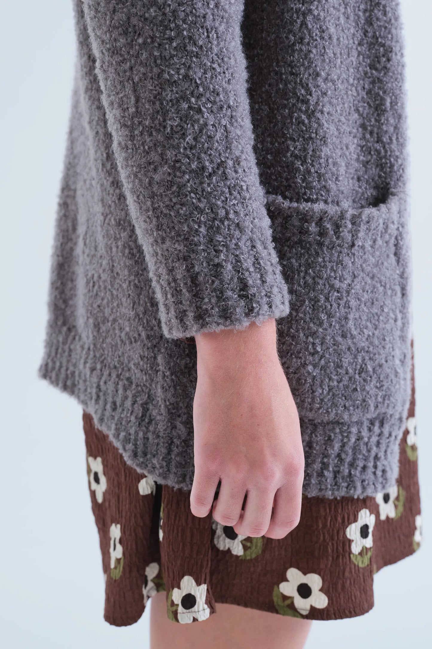 Cardigan a trama grigio scuro