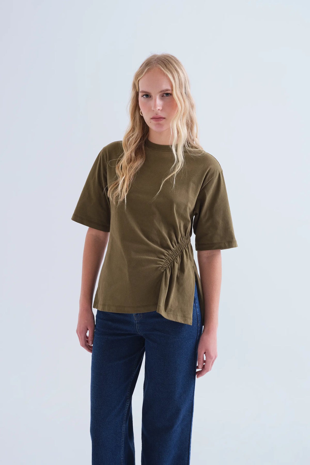 T-shirt basica 100% cotone verde oliva