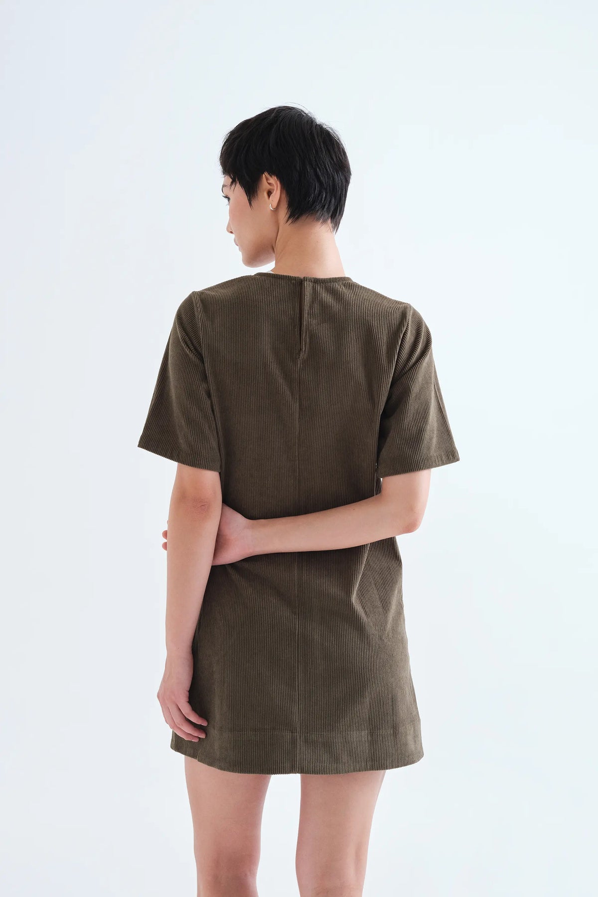 Vestido de pana verde oscuro