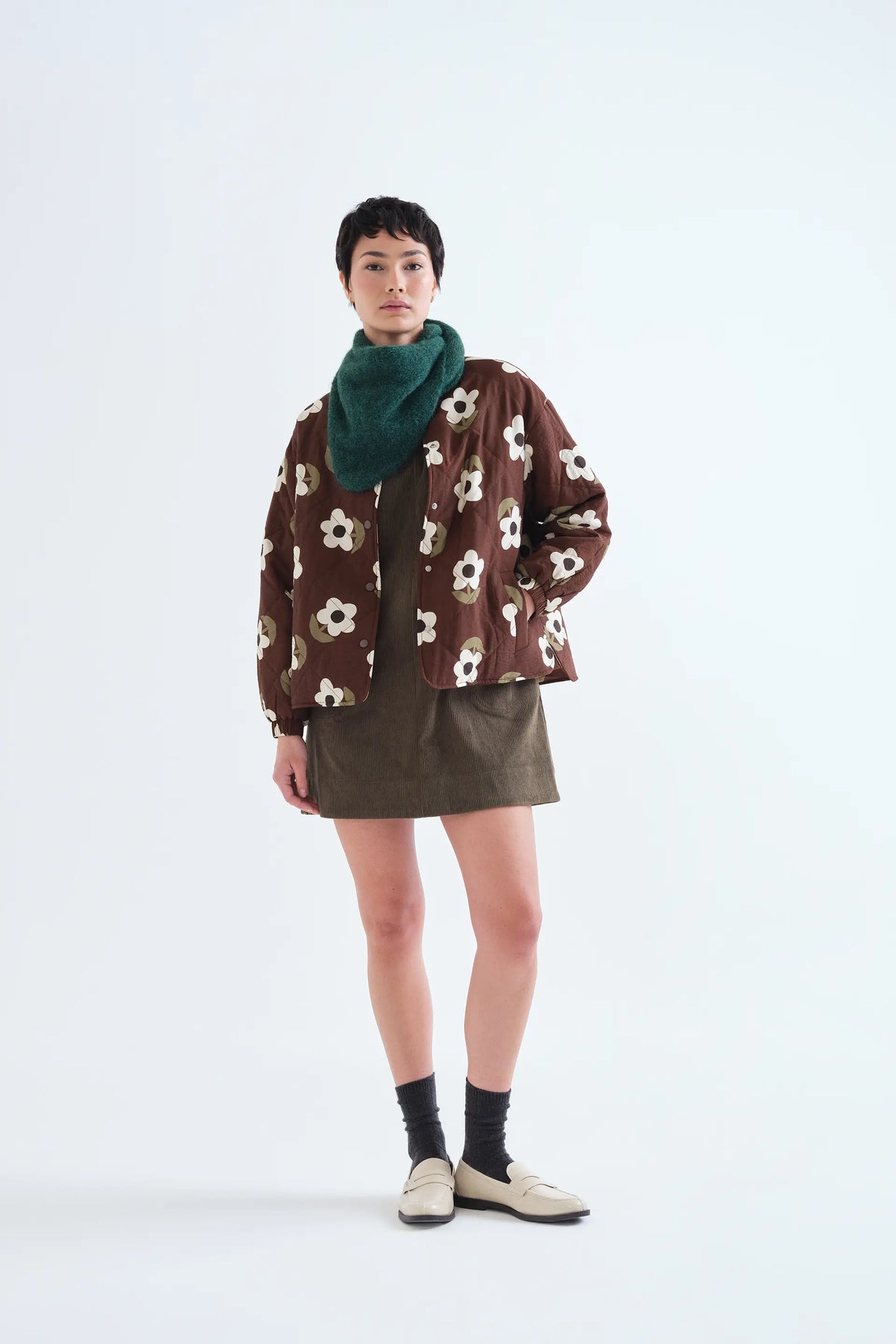 Vestido de pana verde oscuro