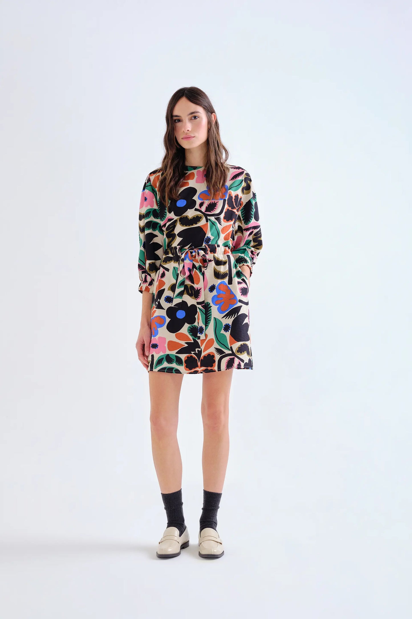 Vestido corto con estampado Neo Garden