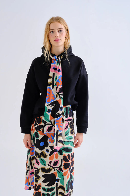 Sudadera negra con lazada estampada Neo Garden
