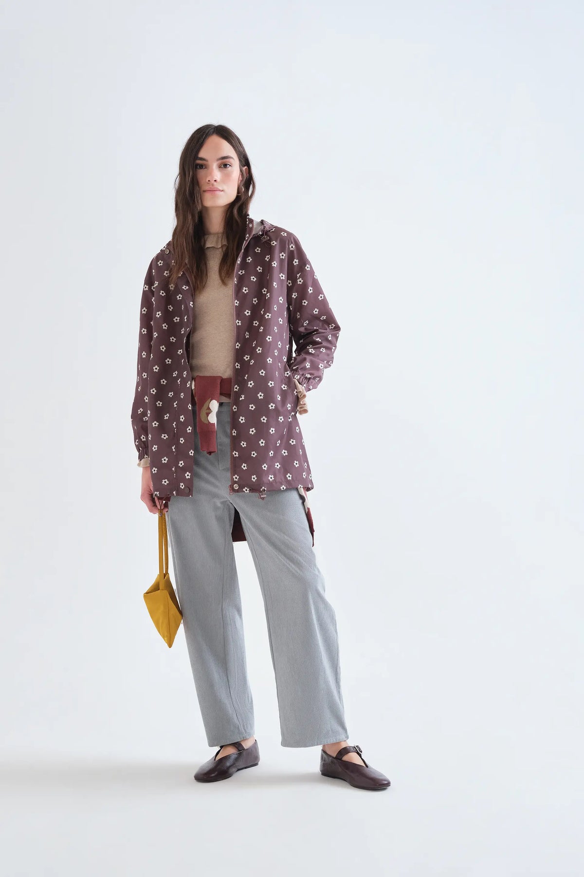 Chaqueta con capucha estampado Santini