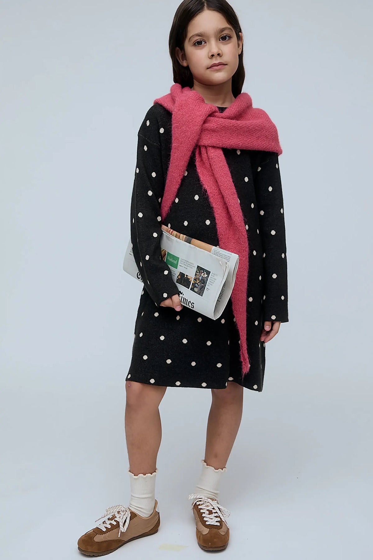 Vestido corto de niña con estampado de puntos mini verde