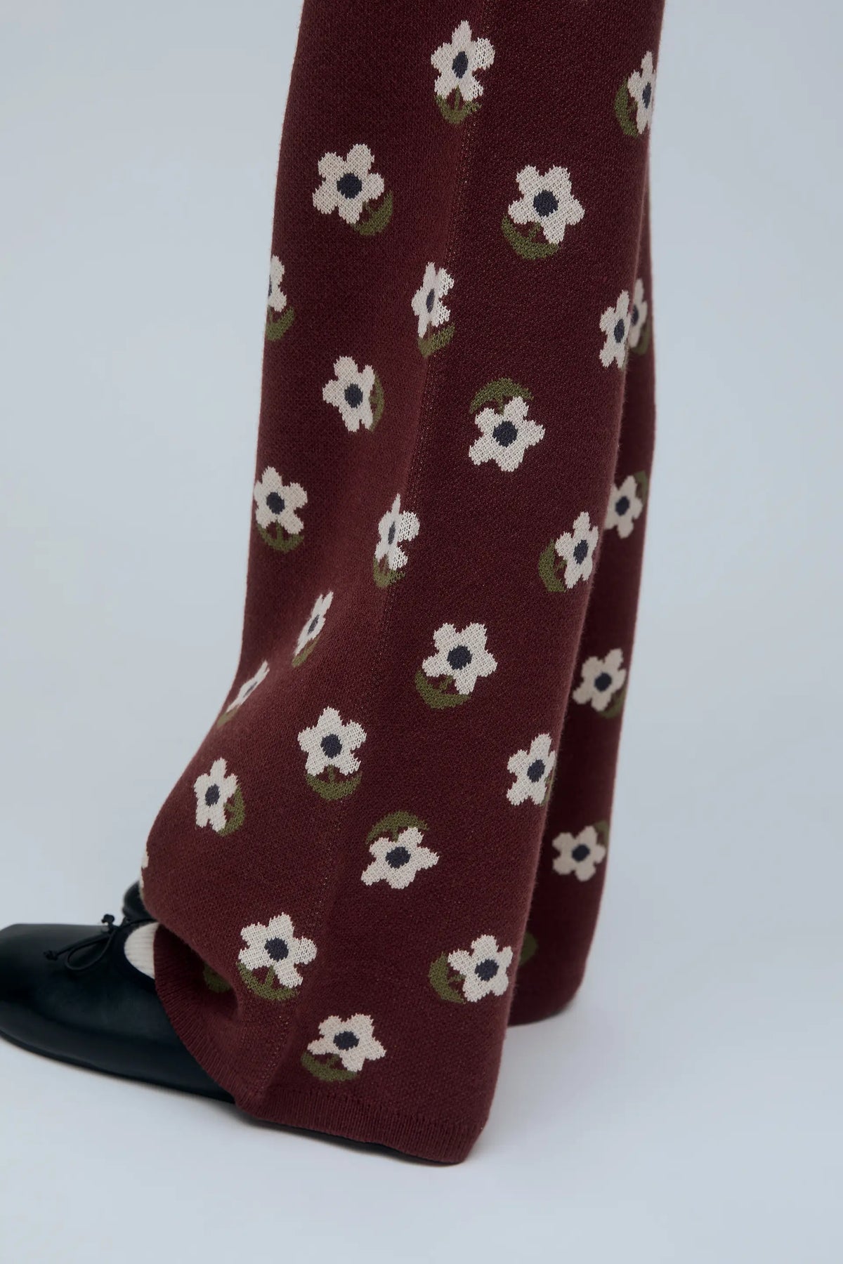 Pantalón punto de niña con estampado Santini