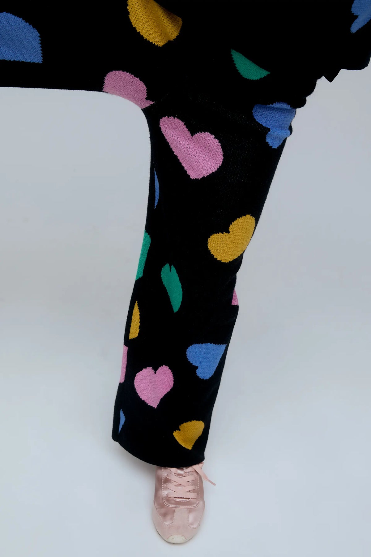 Pantalón punto de niña con estampado Candy