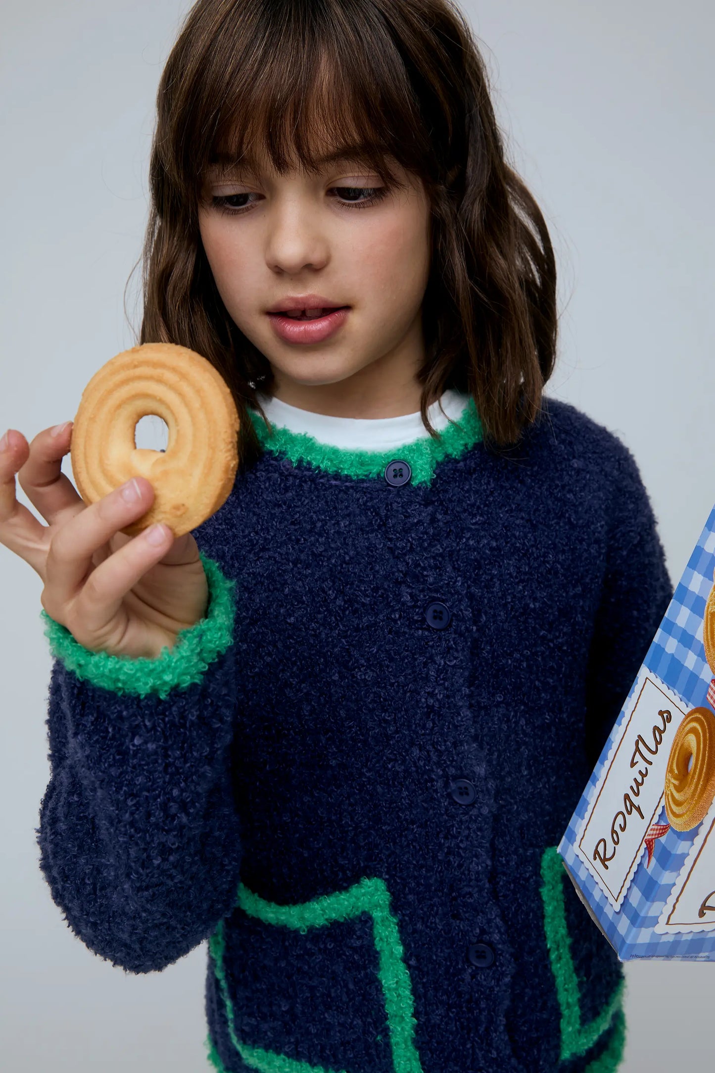 Cardigan da bambina blu navy e verde