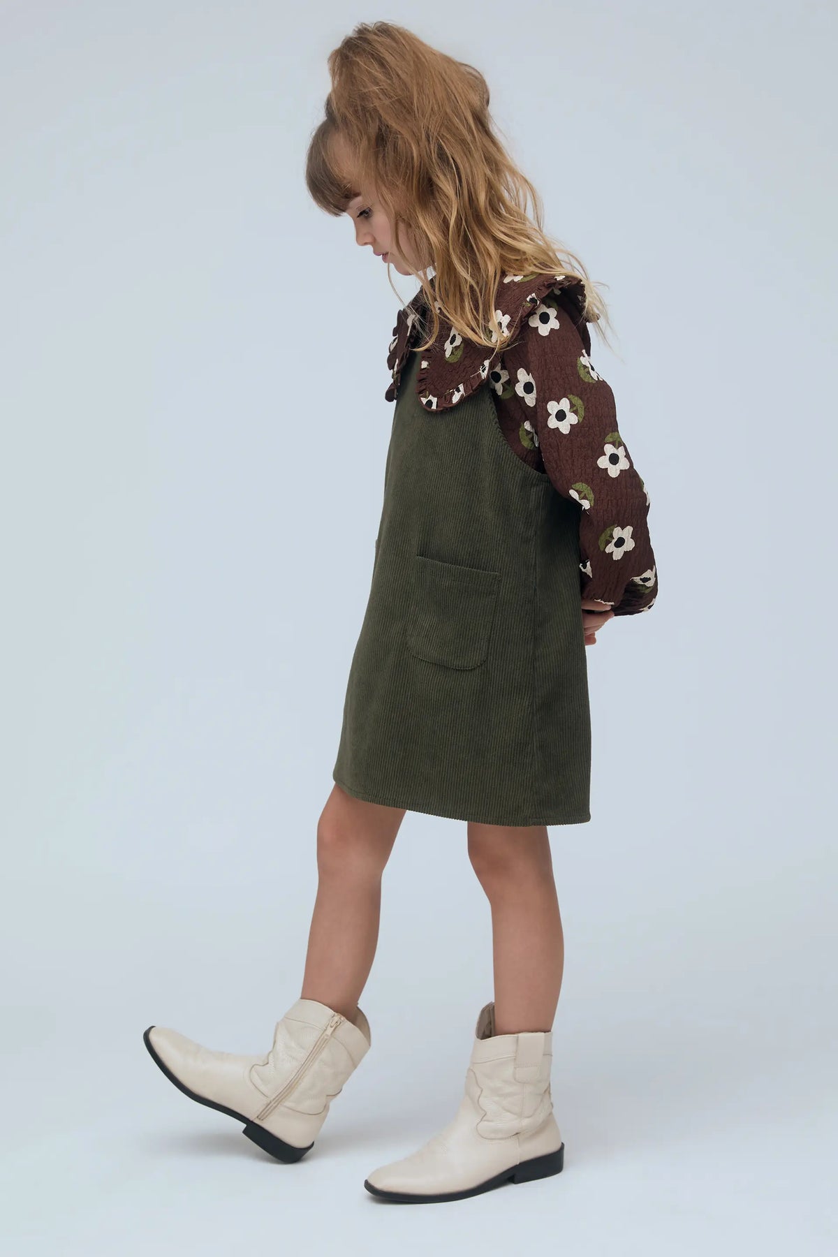 Peto de niña pana verde