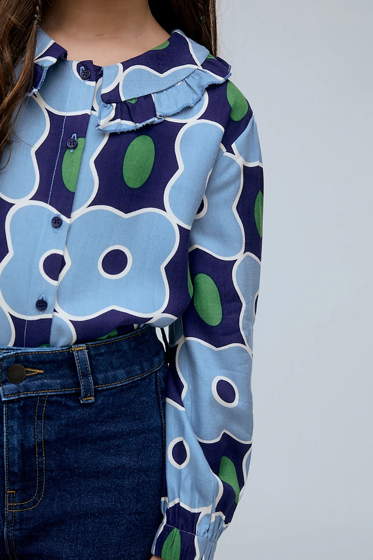 Camisa de niña cuello babero con estampado Inverness