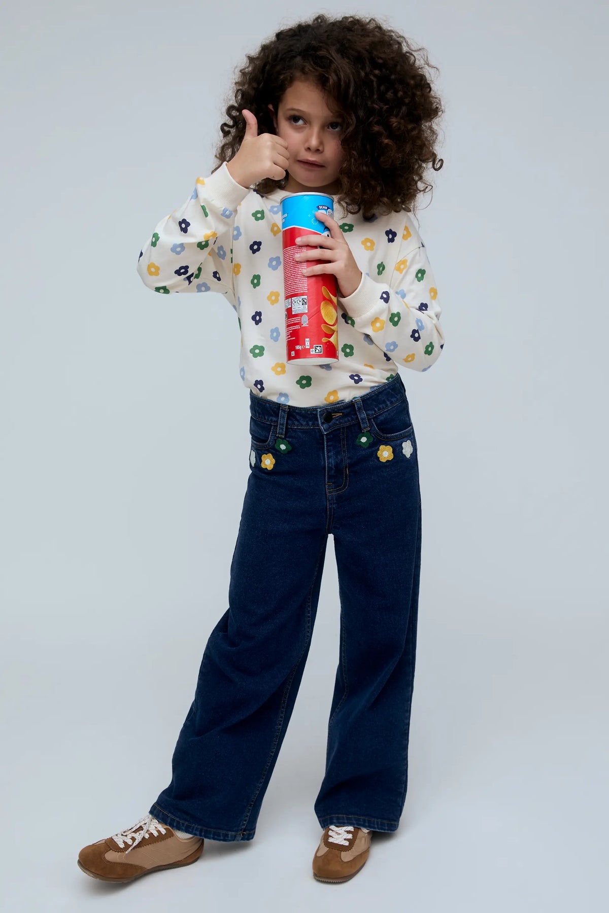 Pantalón vaquero de niña con bordado Euphonia