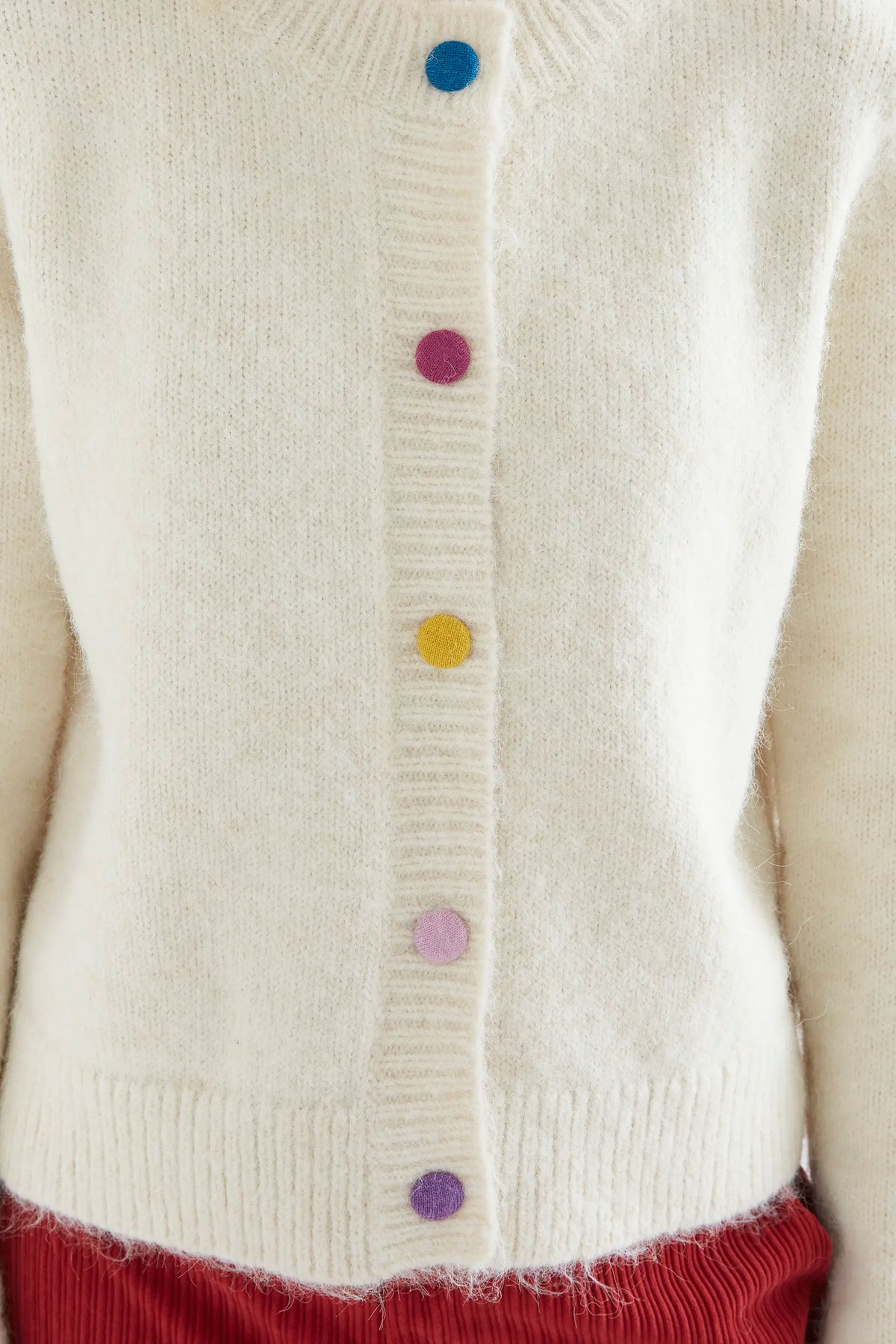Cárdigan punto blanco crudo con botones multicolor