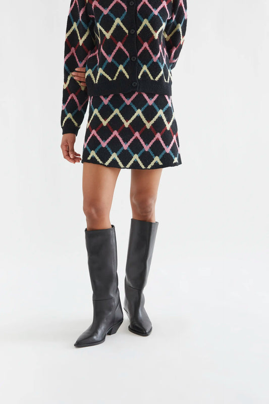 Falda corta con estampado Skein