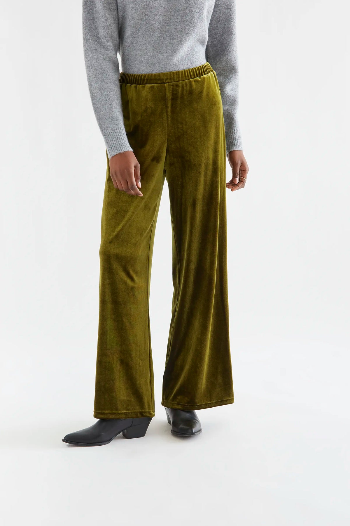Pantalón de terciopelo verde oliva