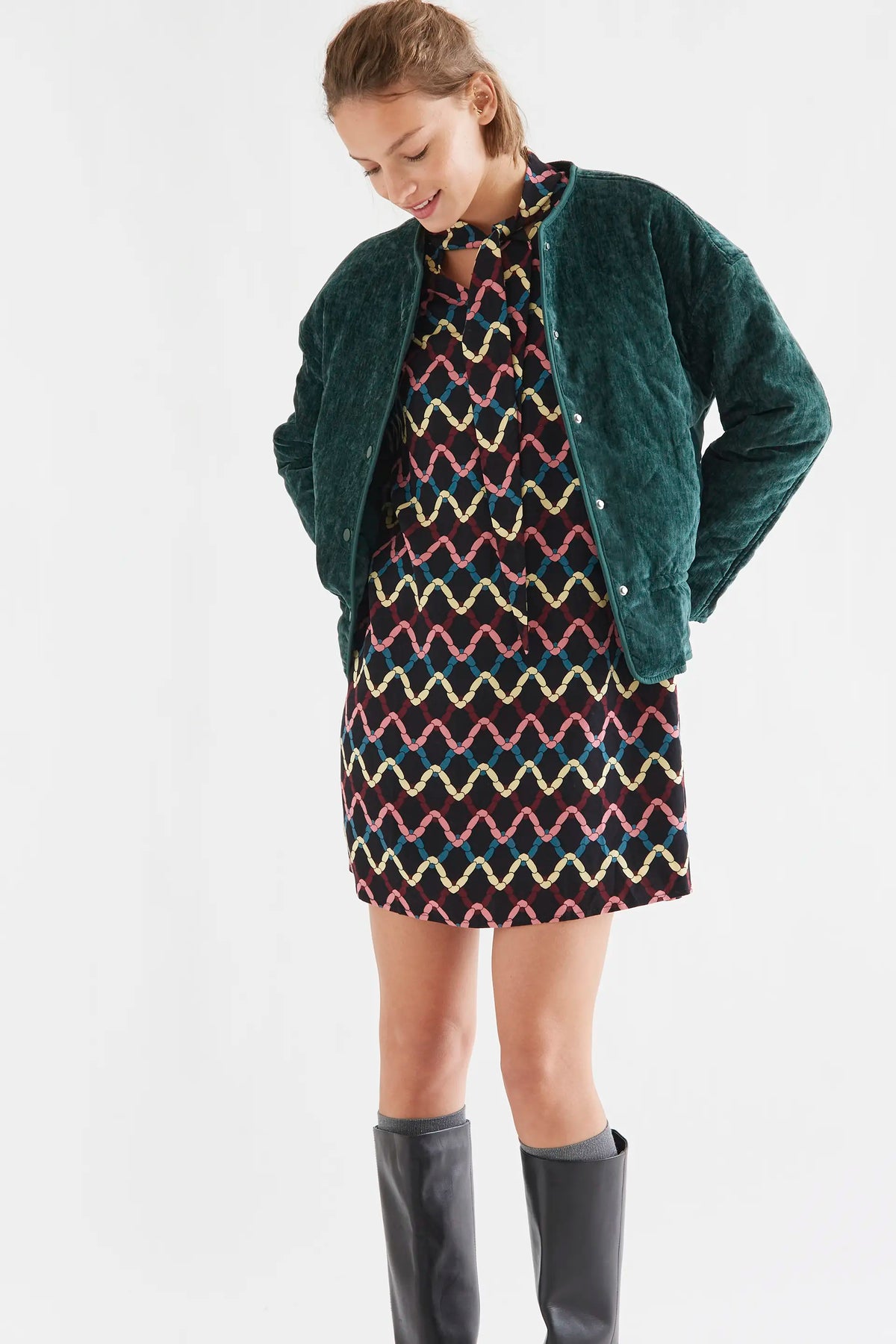Vestido corto con estampado Skein