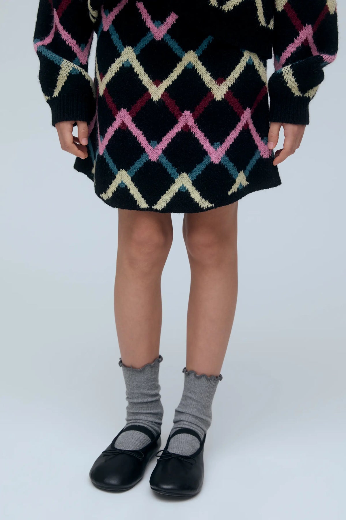 Falda de niña con estampado Skein