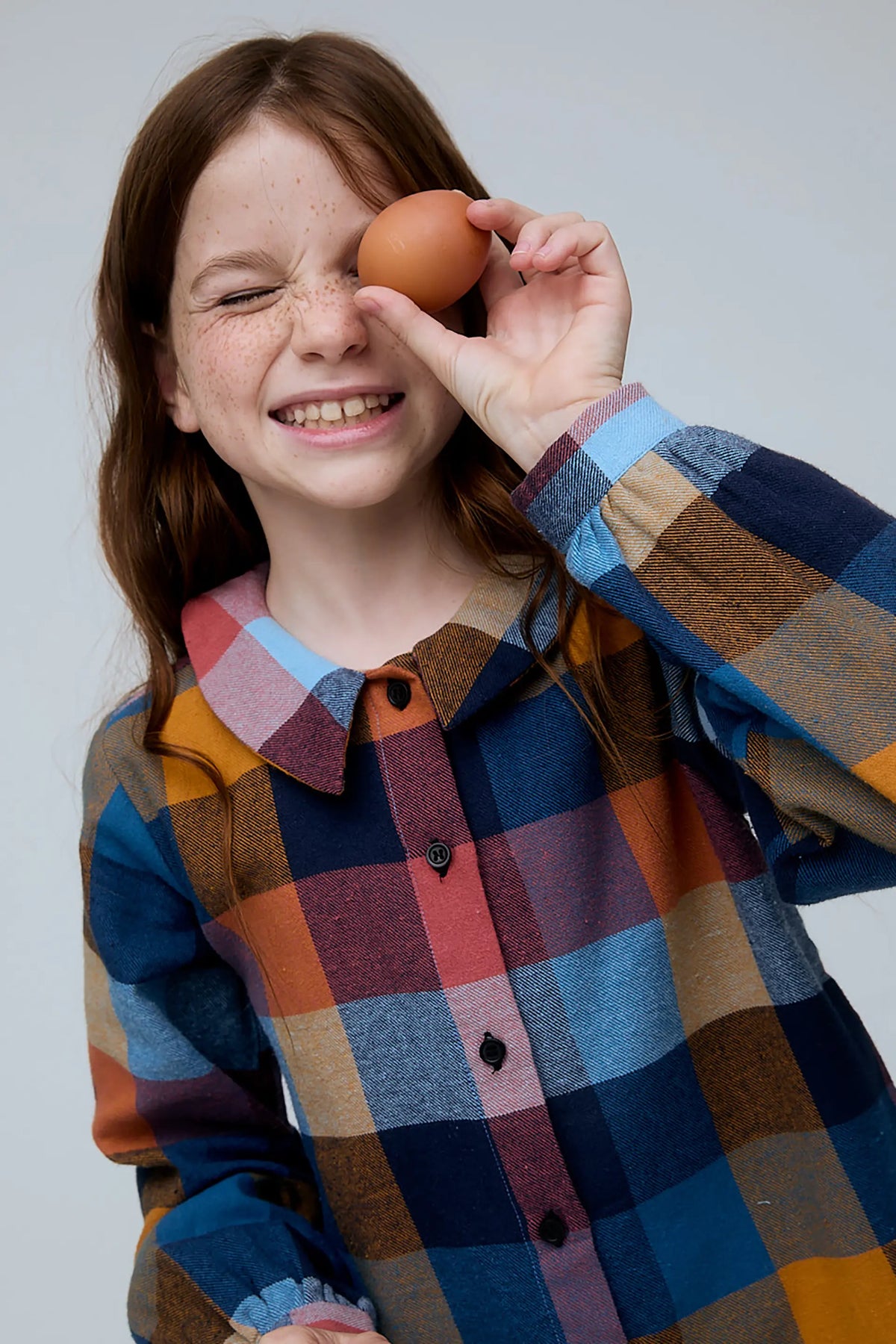 Camisa 100% algodón de niña con estampado de cuadros multicolor