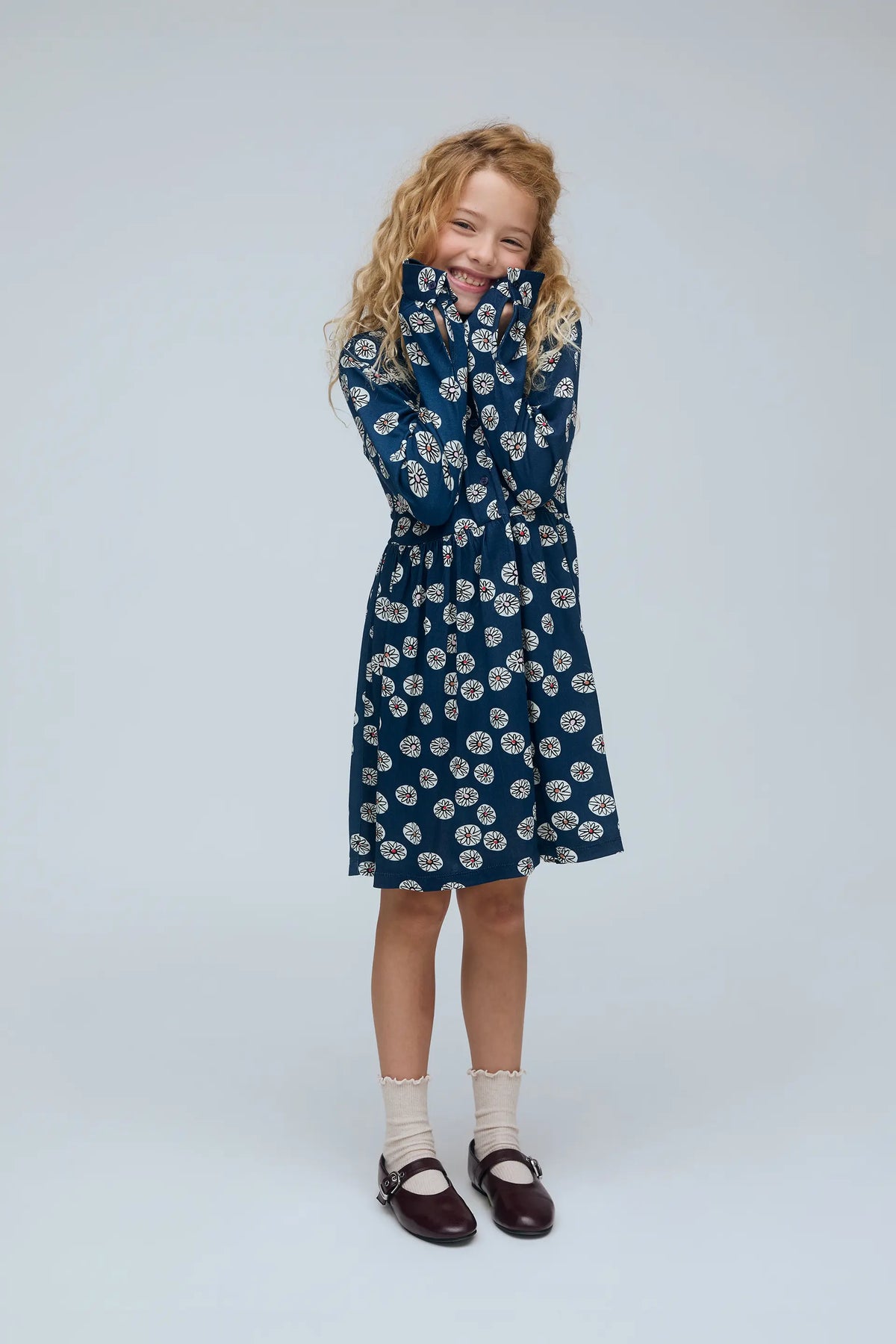 Vestido corto de niña con estampado Carthamus